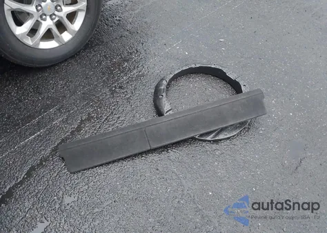 2021 Chevrolet Traverse Awd Ls from USA, damaged, VIN 1GNEVFKWXMJ268394